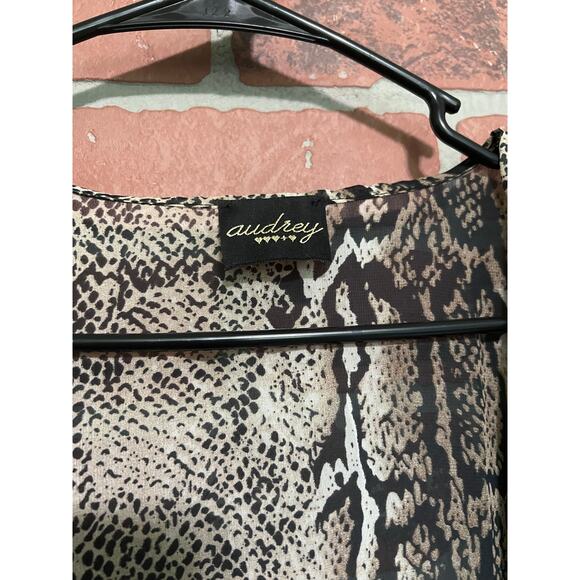 Snake Print Kimono - Picture 4 of 5